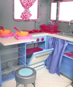 Our Generation Camper 7 Our Generation Camper -Barbie Shop b119081e7879f488efa84ccb3346bb8624fdcc57ce0c2d4748bd80a30a983ef3 64715.1563268617